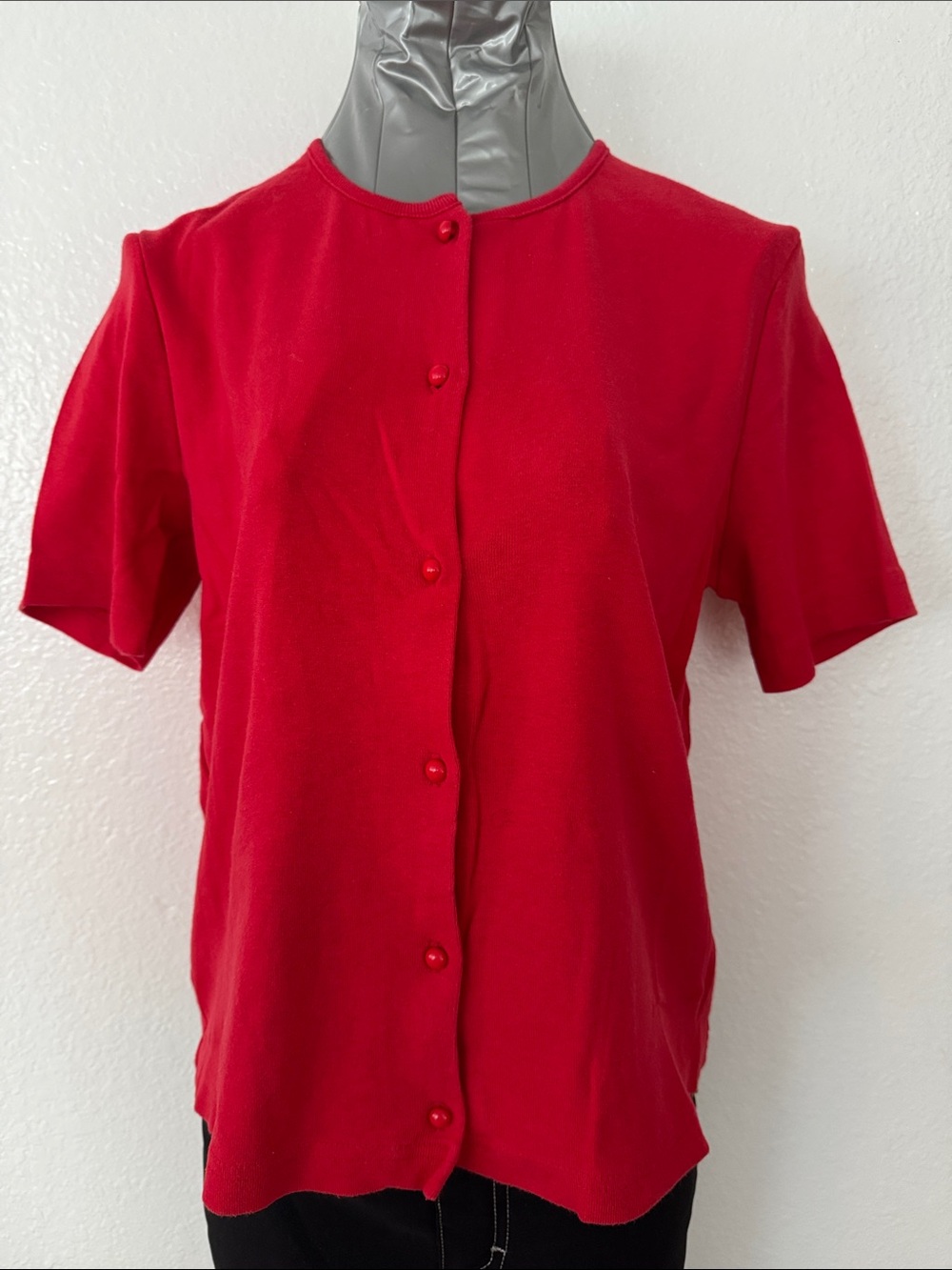 AB Studio Red Short-Sleeve Button-Front Top